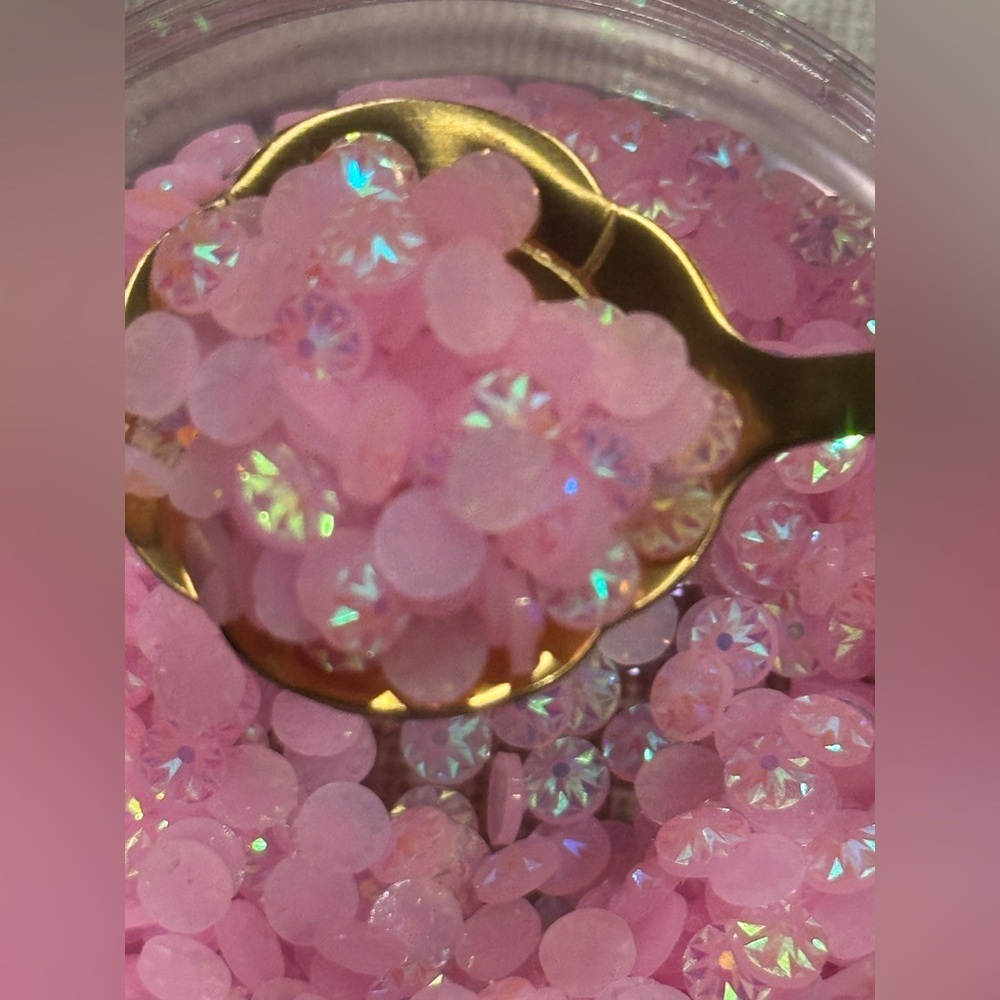Baby pink flat back rhinestones